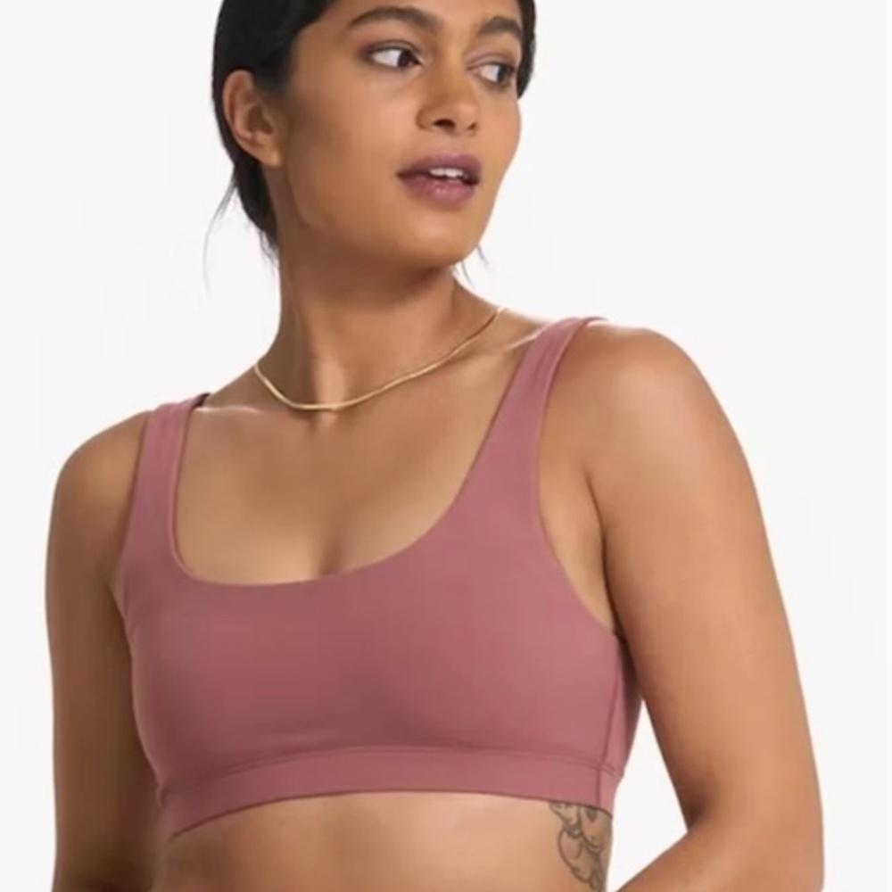 Vuori Daily Sports Bra